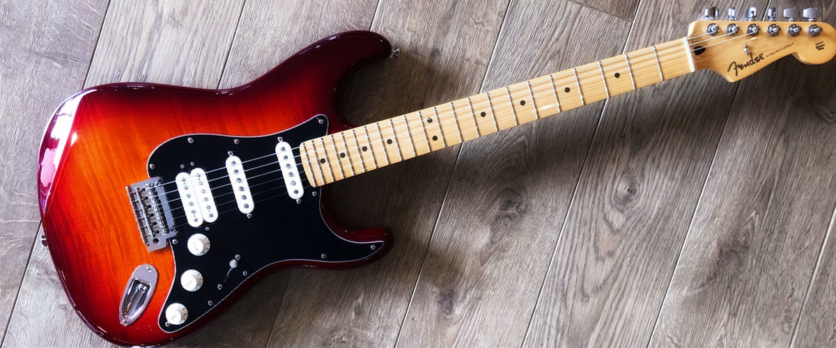 Fender Player Stratocaster HSS photo