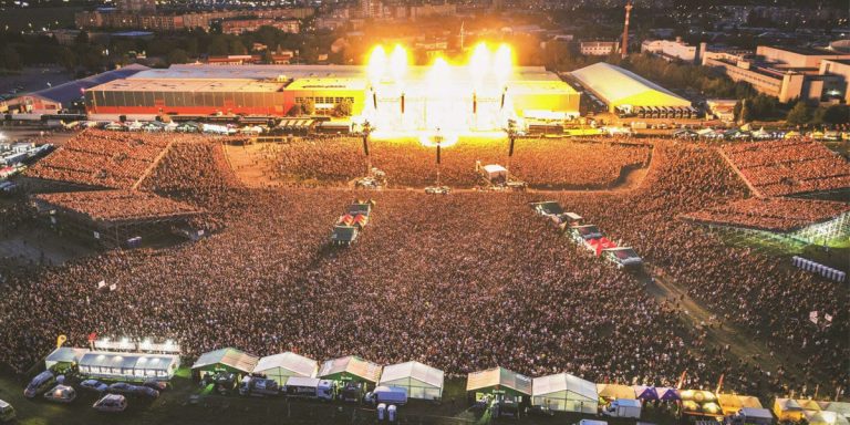 What Is The Biggest Metallica Concert Ever